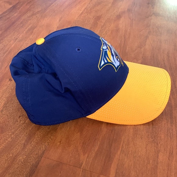 NASHVILLE PREDATORS Fanatics Ball Cap - Picture 2 of 8